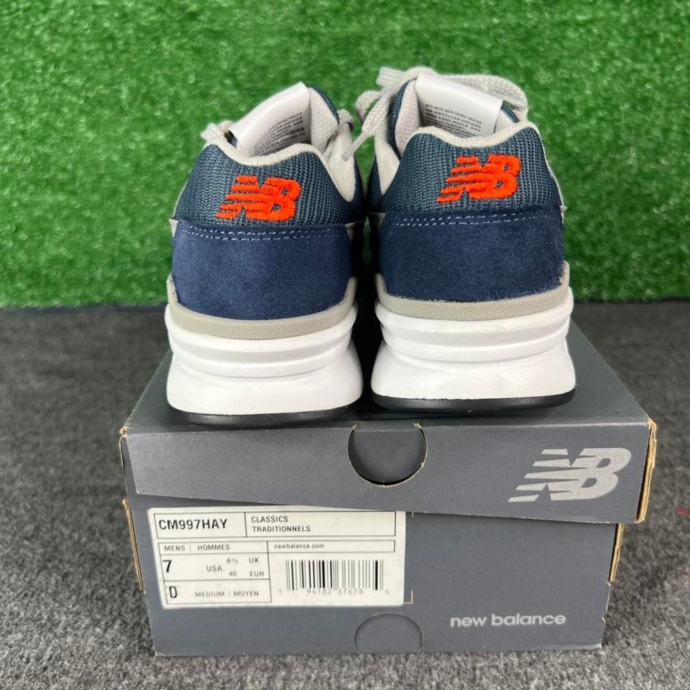New Balance 997H (Size 7) Like New In Box - Picture 3 of 8